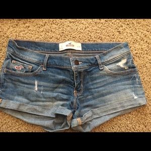 Hollister light wash shorts